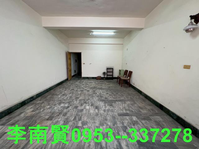 台南東區透天-12
