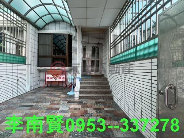 台南東區透天-0