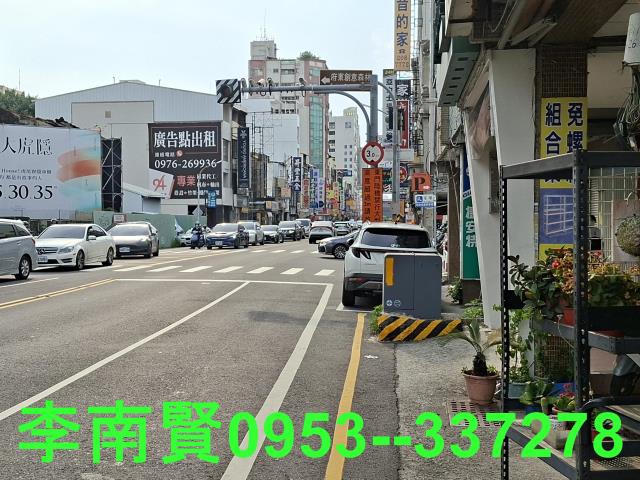 台南東區透天-13